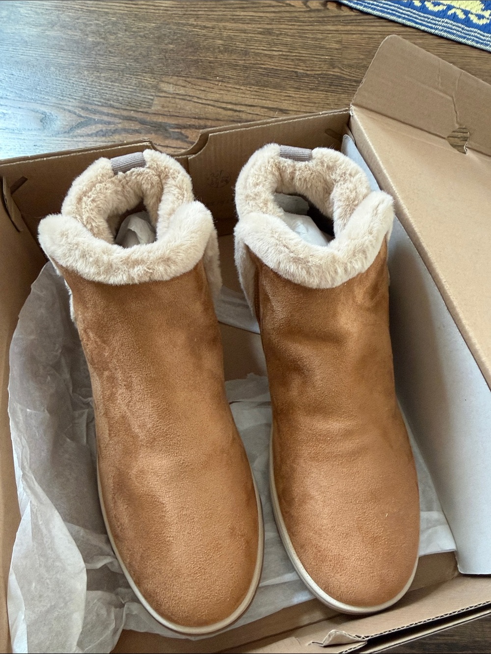 Clarks Chestnut cloudsteppers Faux-Suede Shearling Ankle Booties